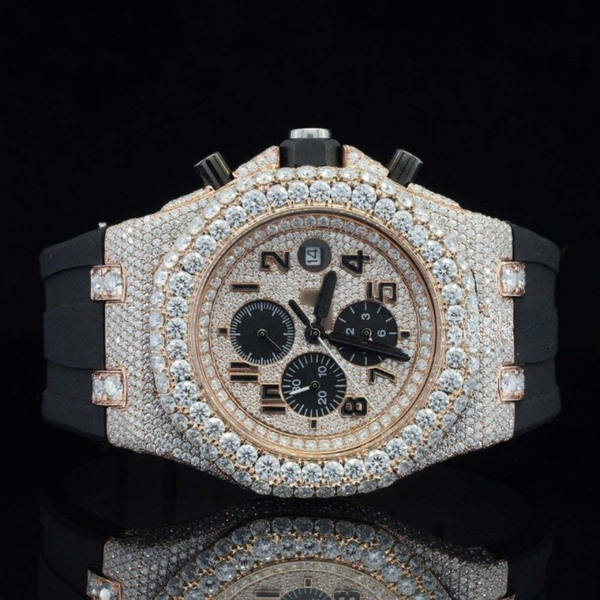Luxuries Moissanite Watch With Chronograph Black Dial Watch