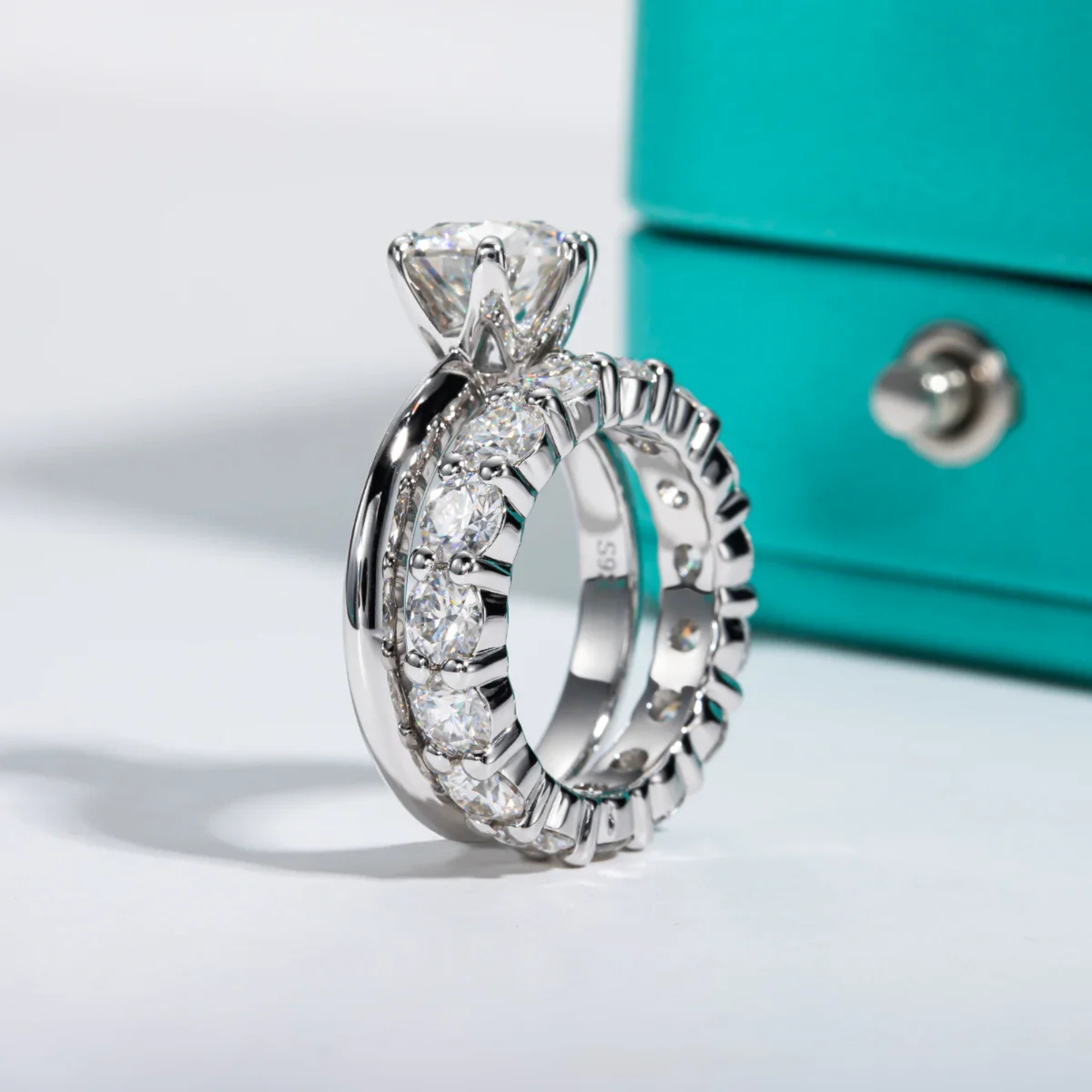 2 CT Round Cut Moissanite Ring Set