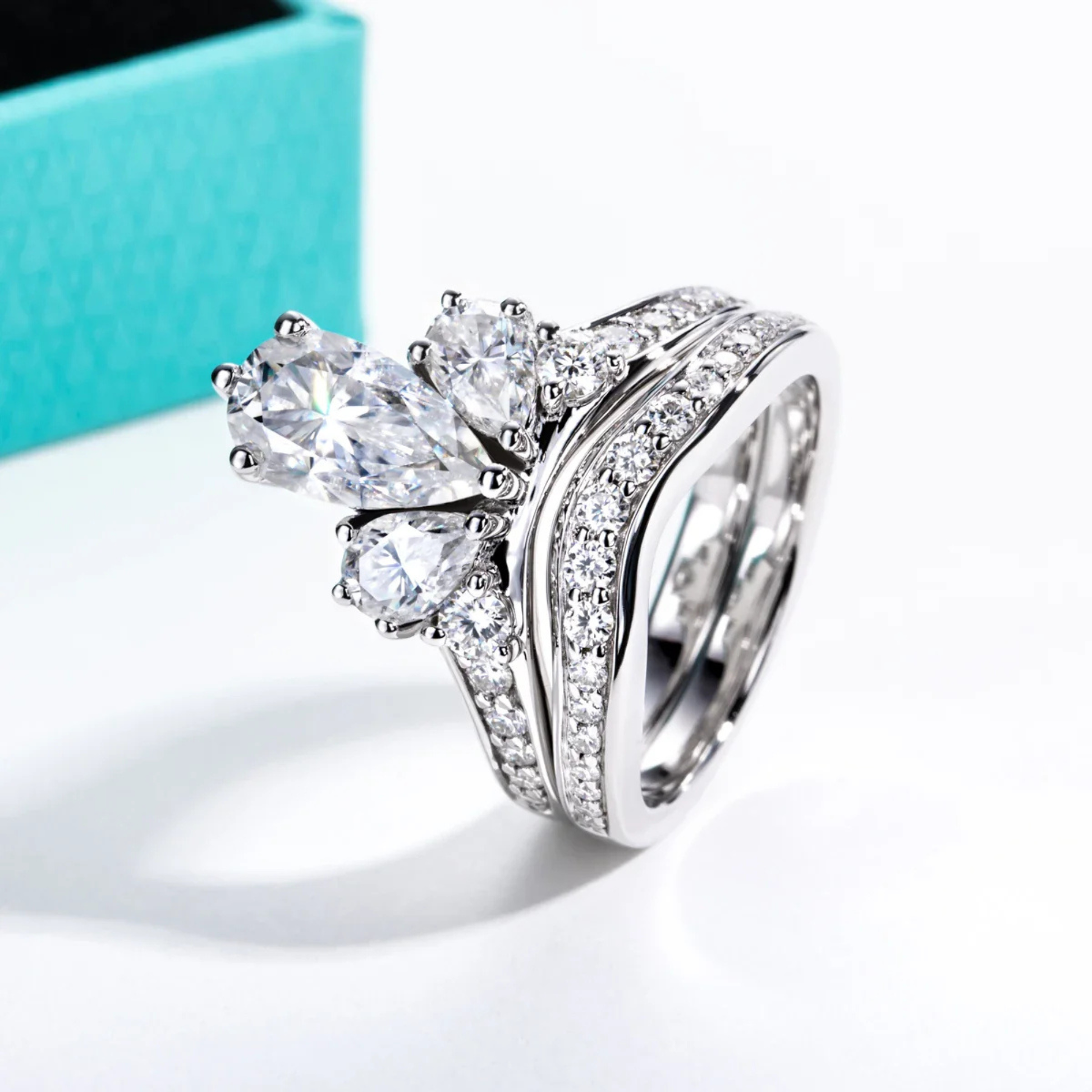 3.78 CTTW Pear Cut Moissanite Bridal Ring Set