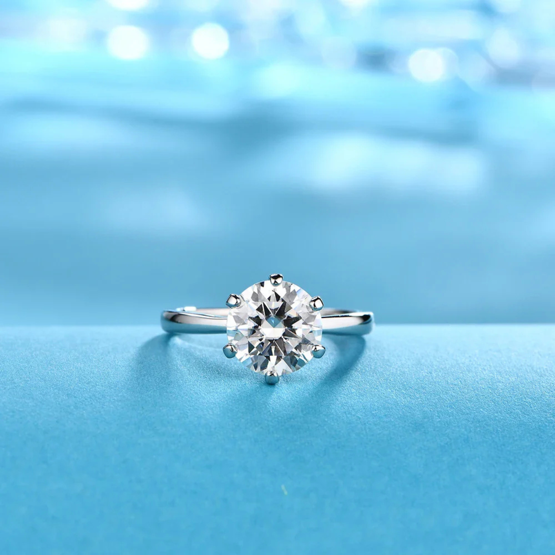 VVS1 D Color Brilliant Cut Moissanite Engagement Ring