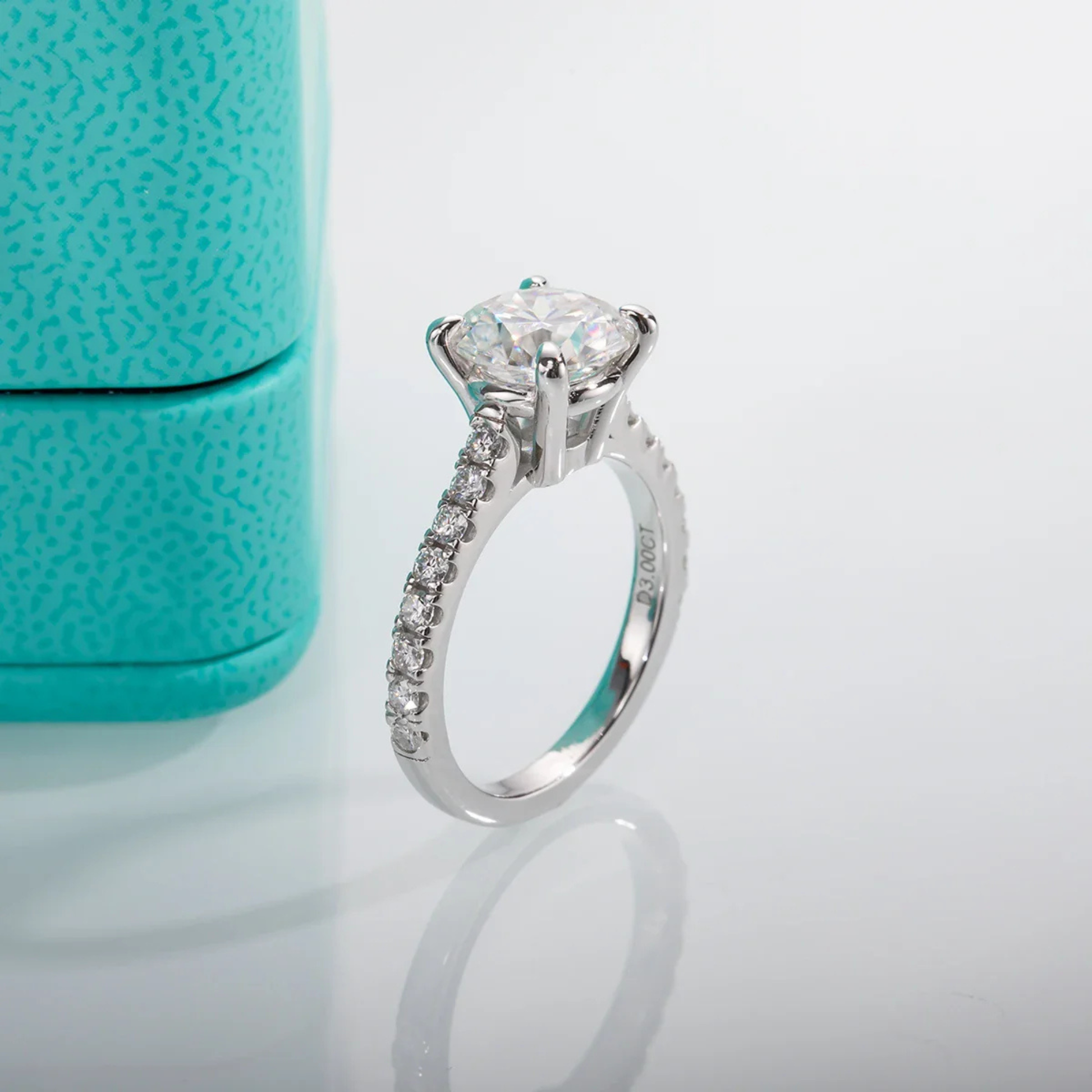3 CT Round Cut Moissanite Engagement Ring