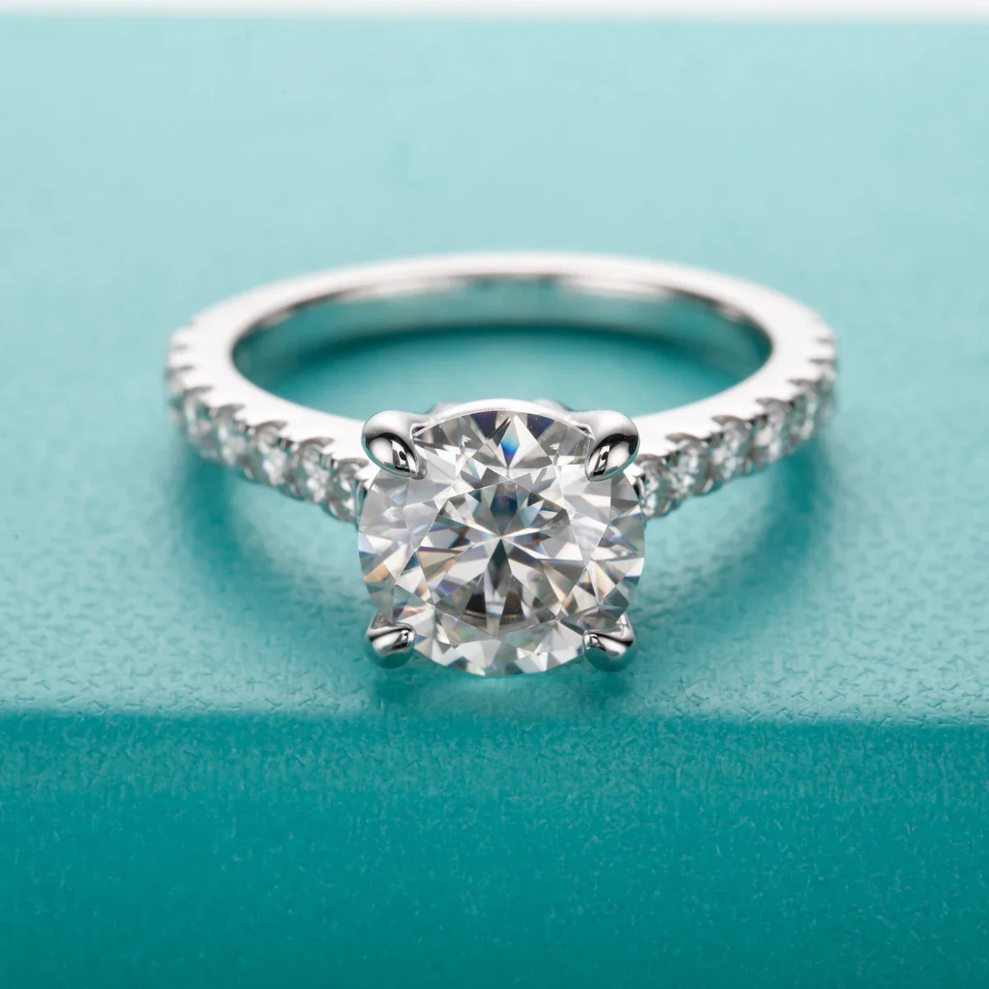 3 CT Round Cut Moissanite Engagement Ring