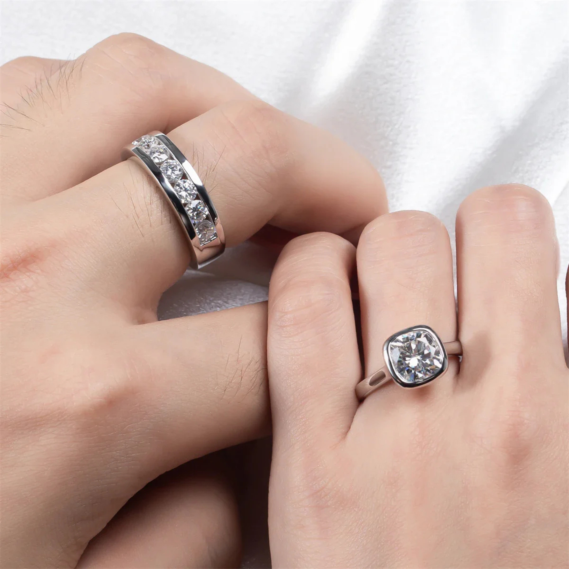 VVS1 D Color Moissanite Couple Rings