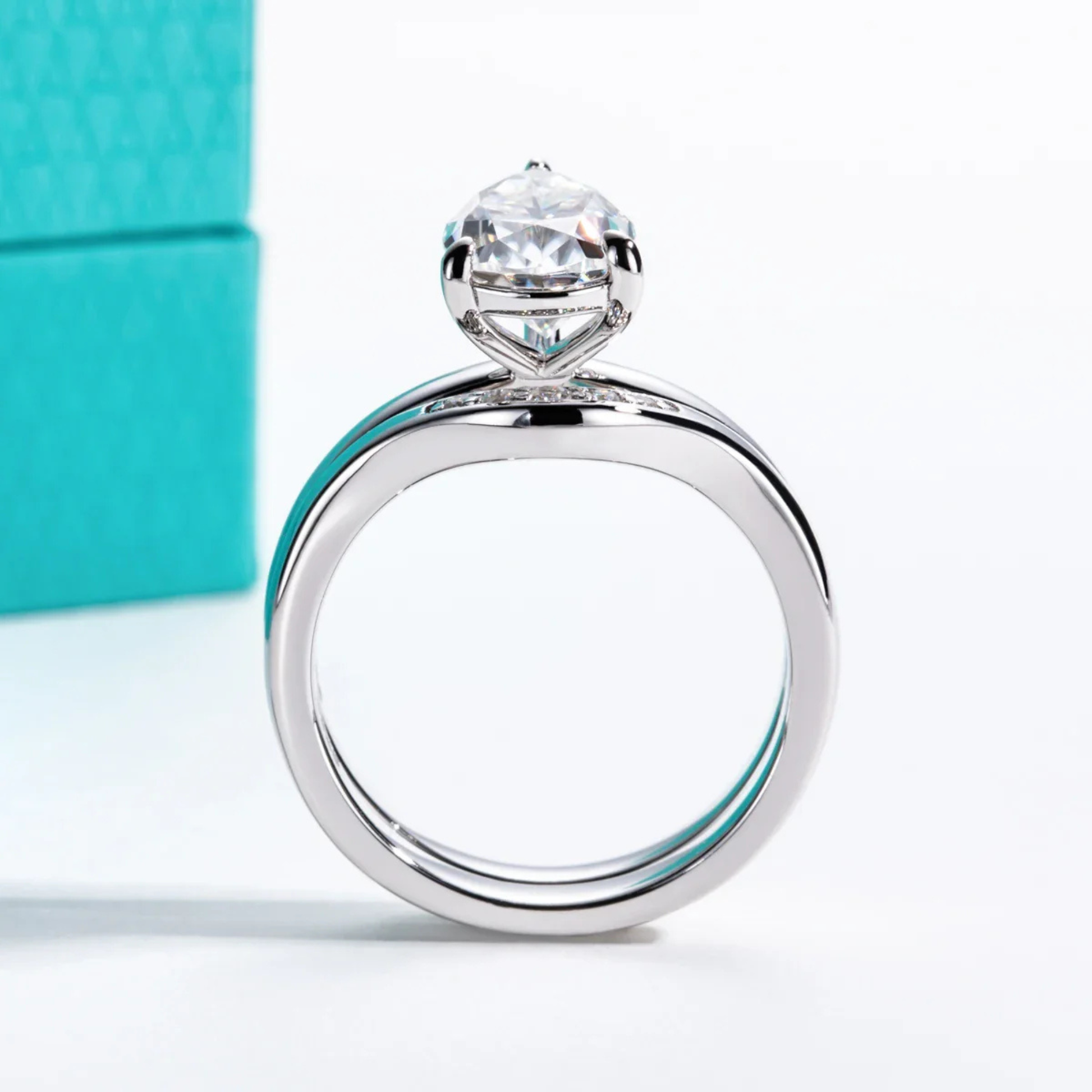 3 CT Pear Cut Moissanite Bridal Ring Set