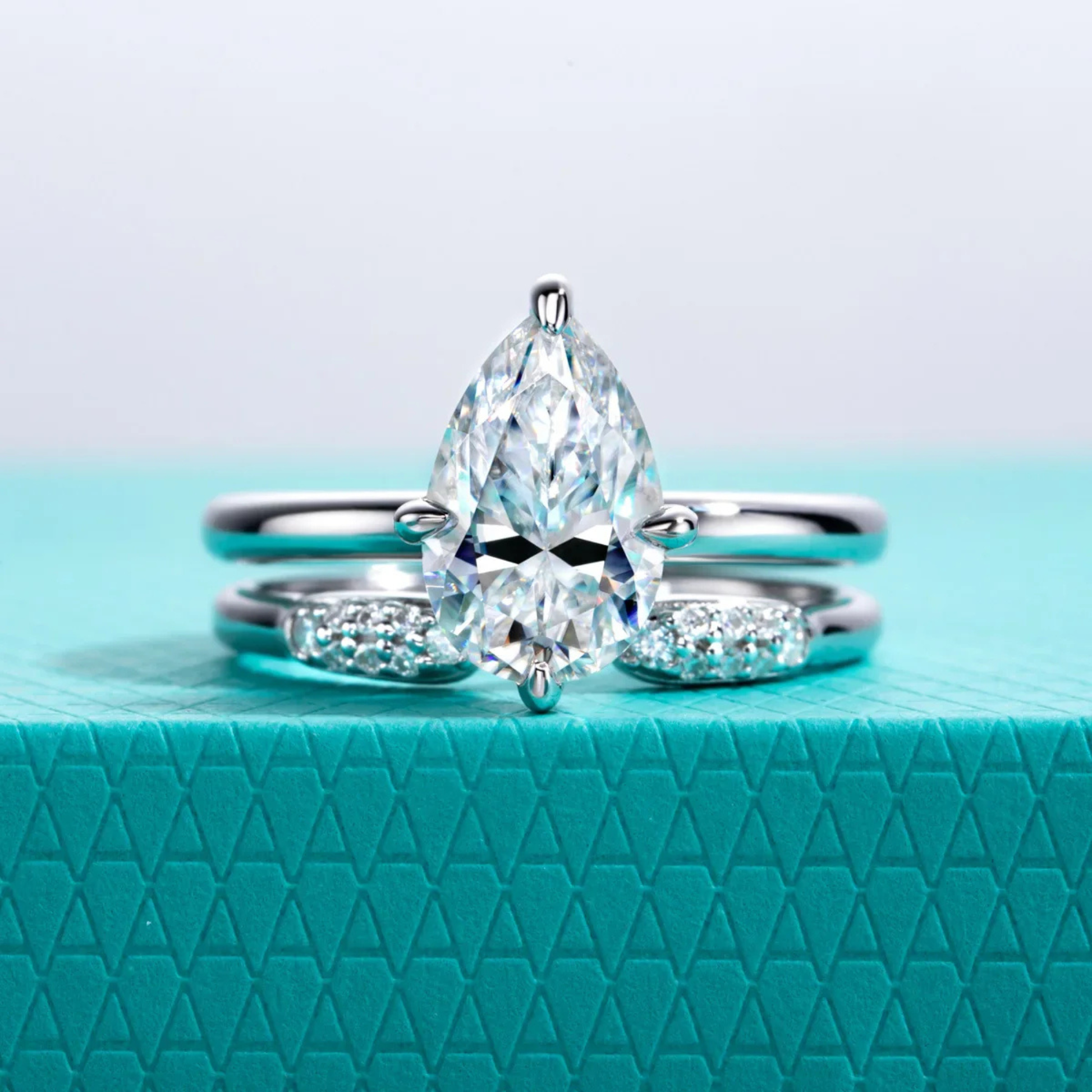 3 CT Pear Cut Moissanite Bridal Ring Set