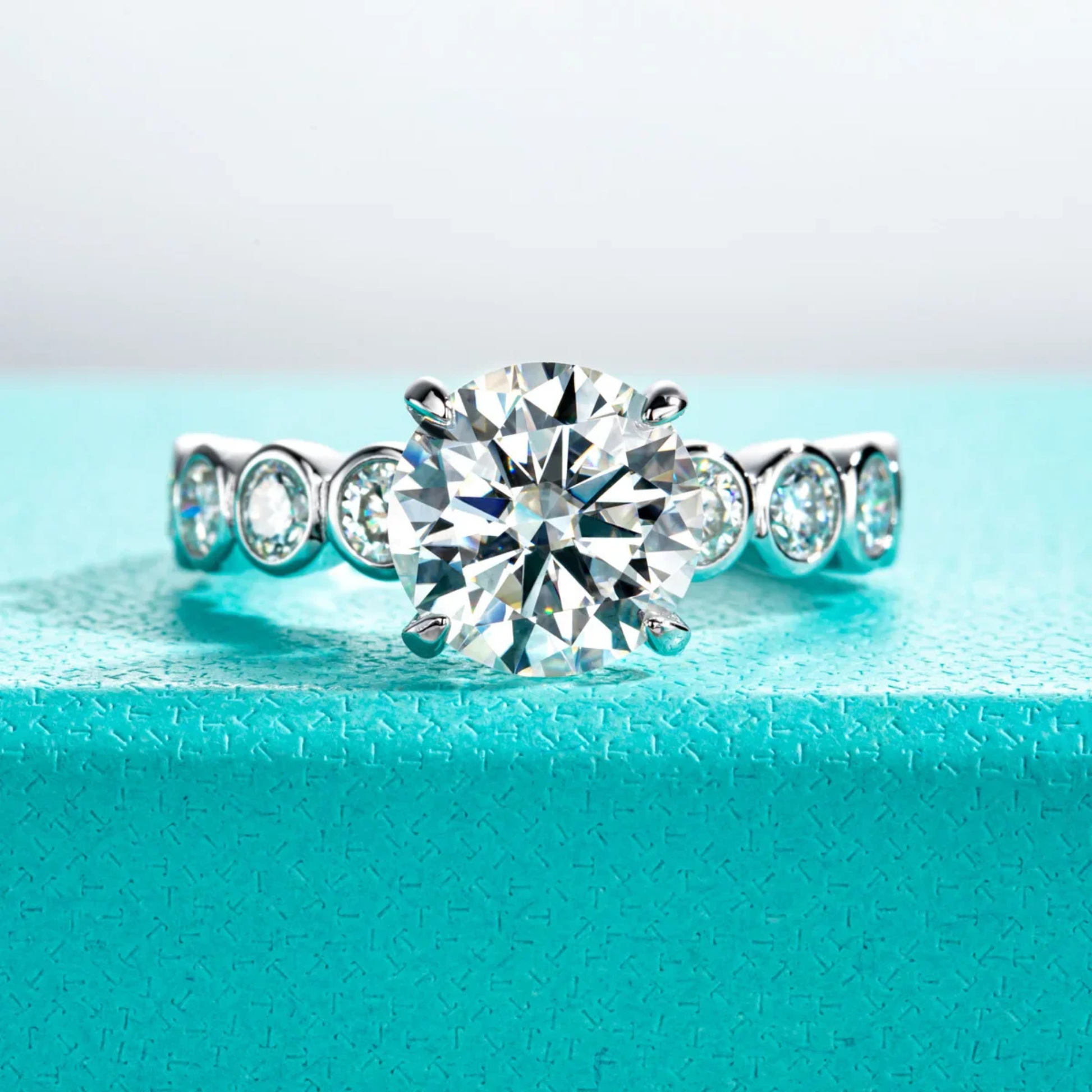 3 CT Round Cut Moissanite Engagement Ring Set