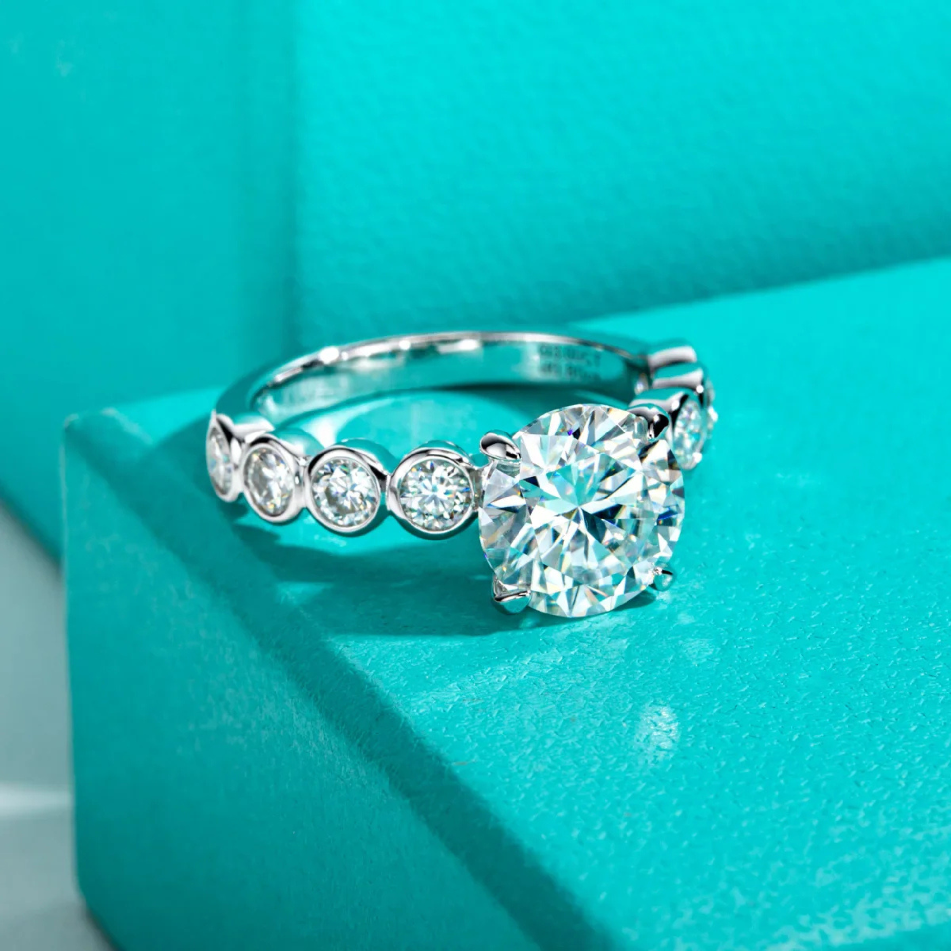 3 CT Round Cut Moissanite Engagement Ring Set