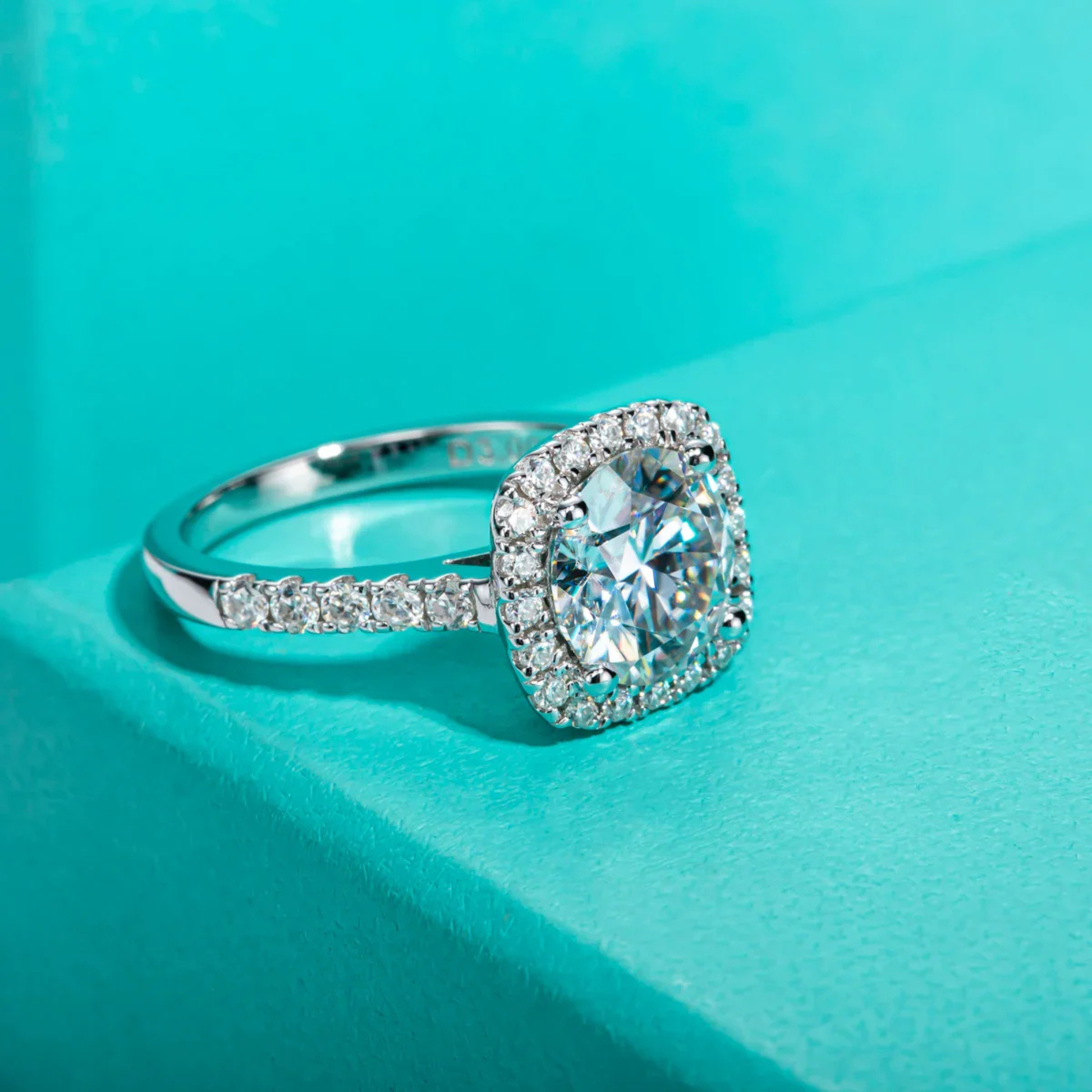 3 CT Round Cut Moissanite Halo Engagement Ring