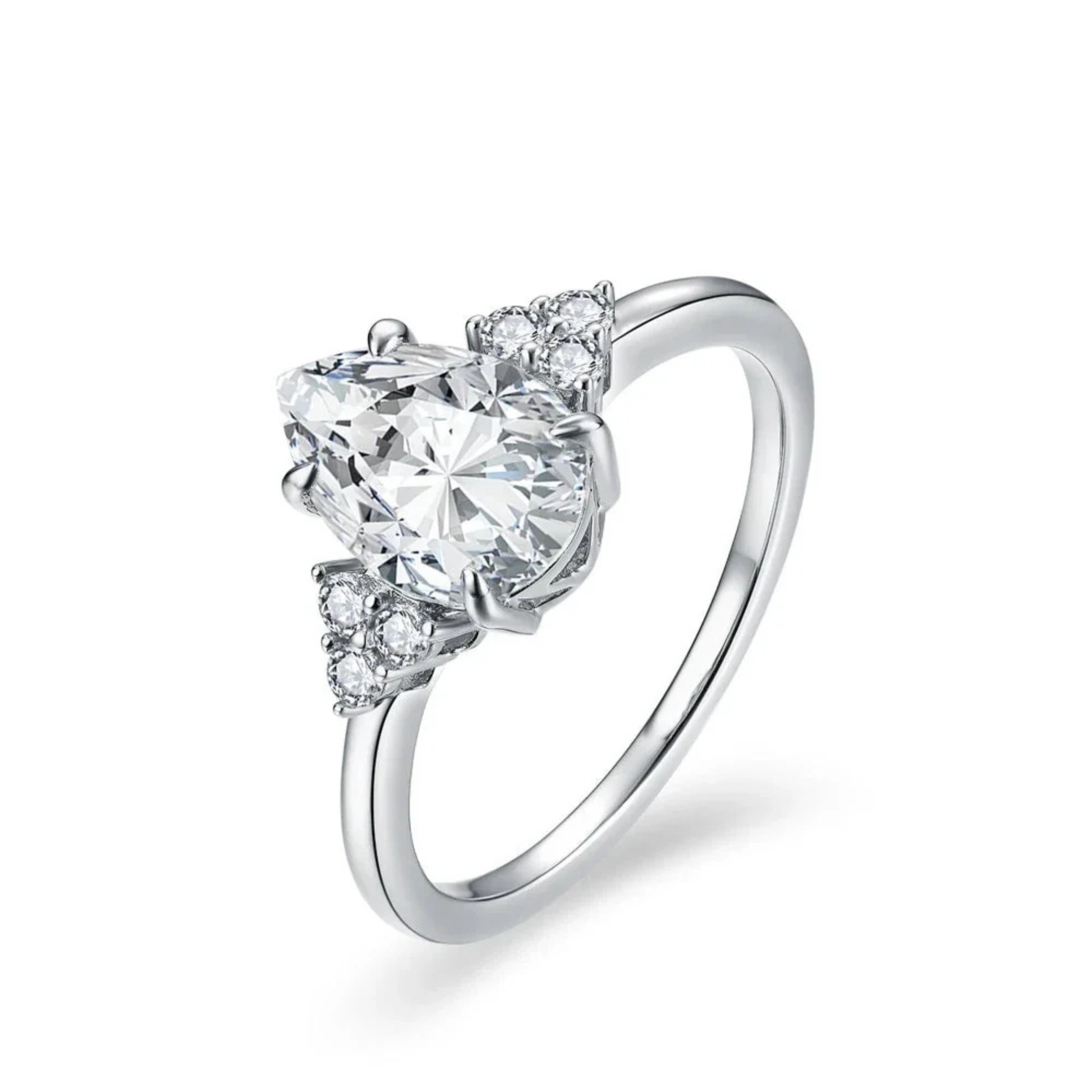 2 CT Pear Cut Moissanite Engagement Ring