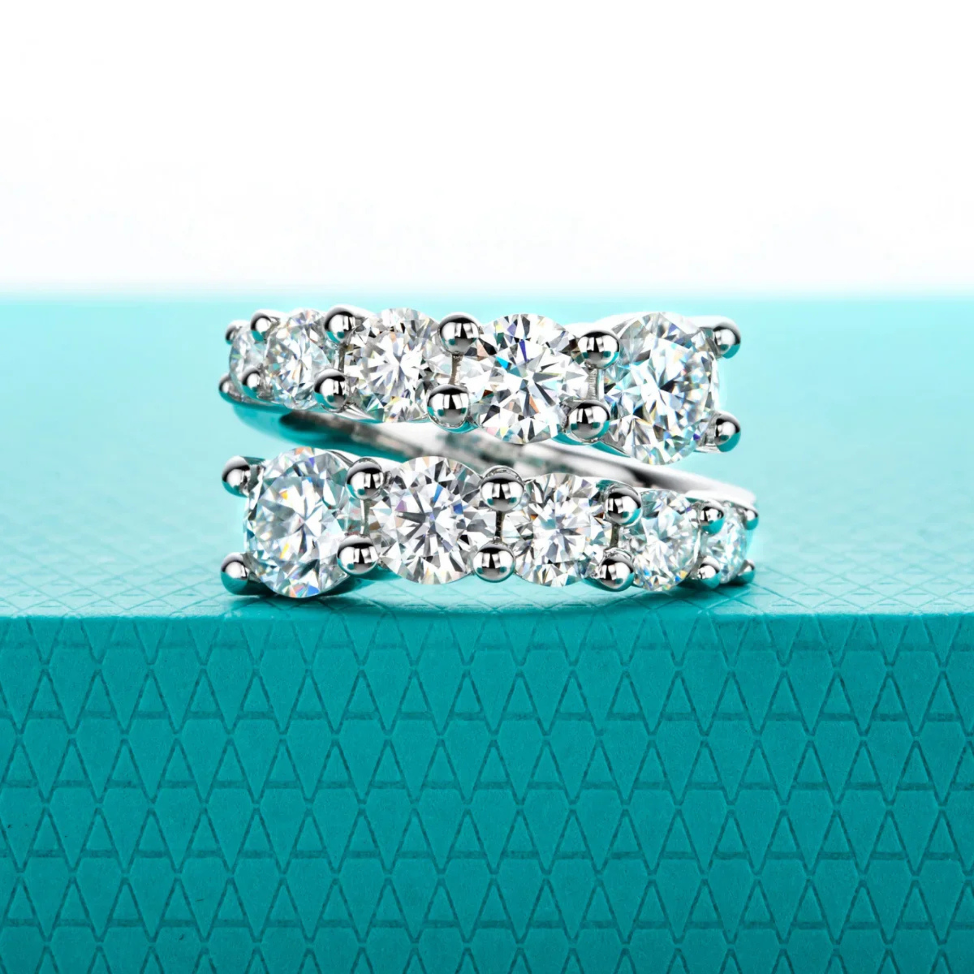 4.2 CTTW Round Cut Moissanite Engagement Band Ring