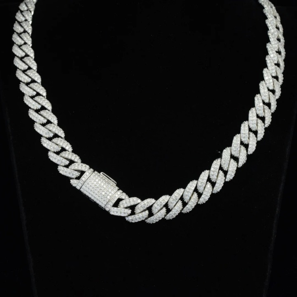 Iced Out Round Moissanite Cuban Link Chain for Men 12mm