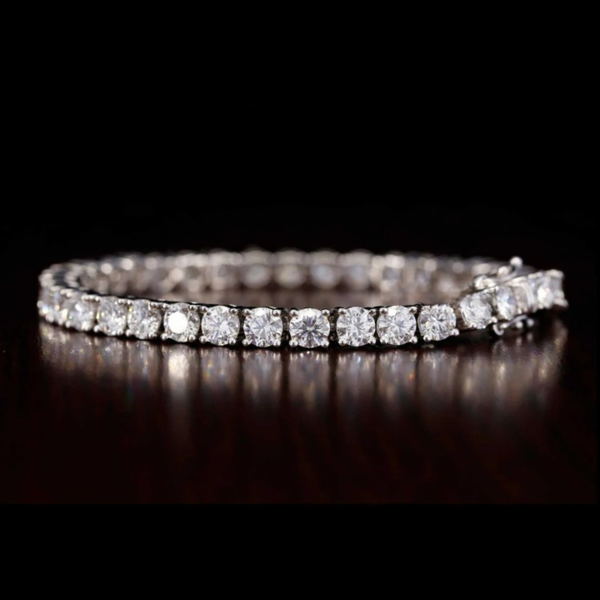 6 mm Round VVS Moissanite Tennis Bracelet