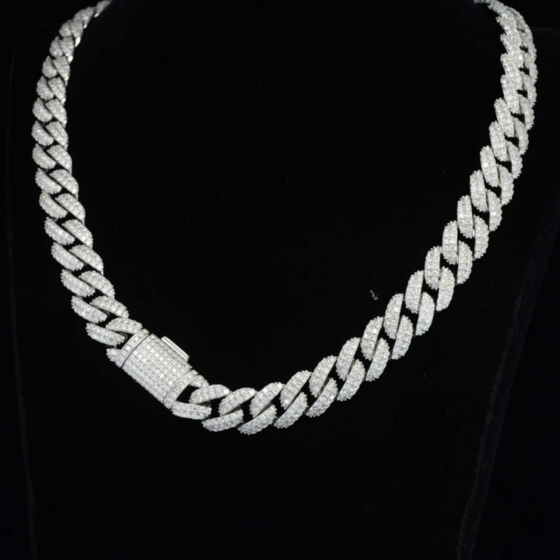 Iced Out Round Moissanite Cuban Link Chain for Men 12mm