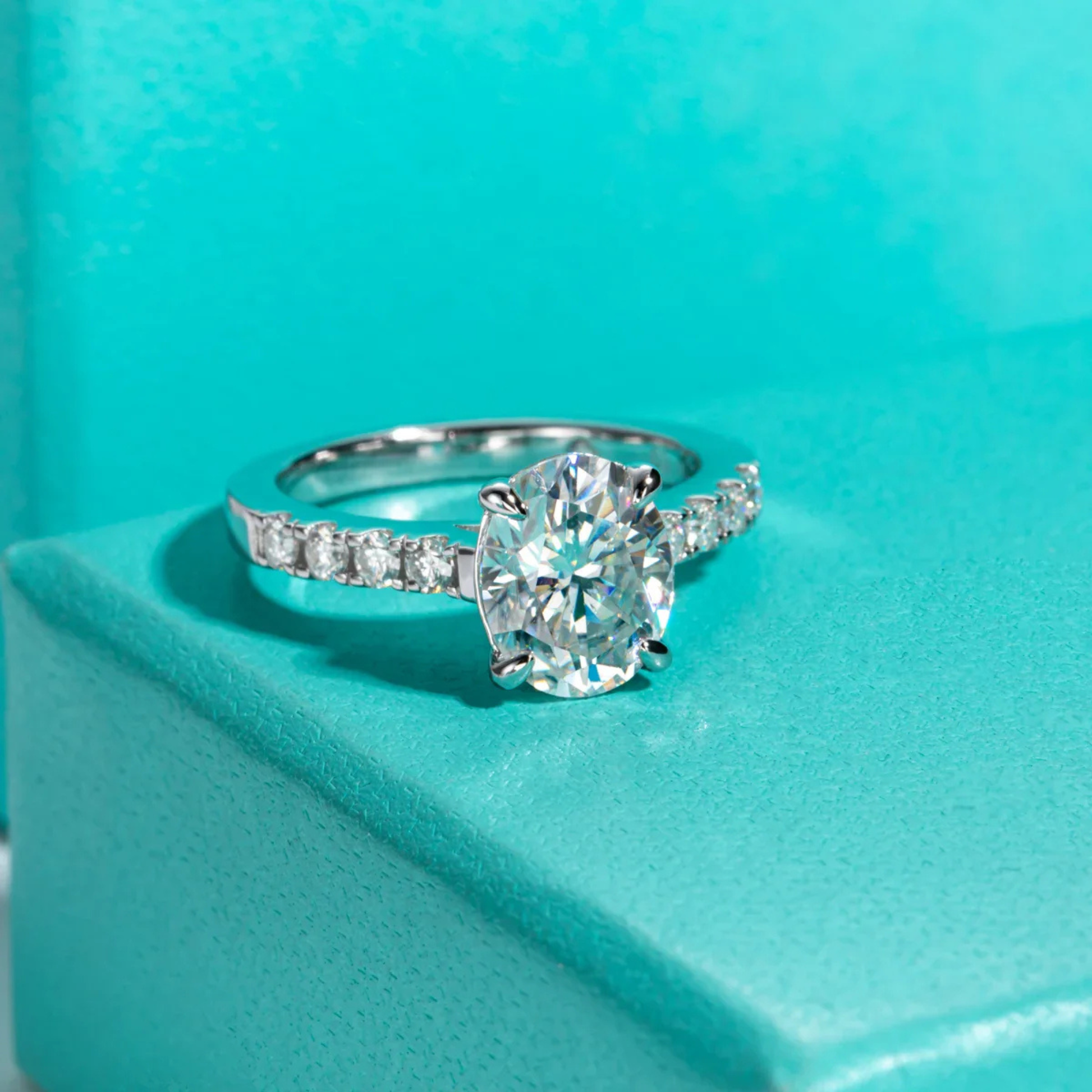 3 CT Oval Cut Moissanite Engagement Ring