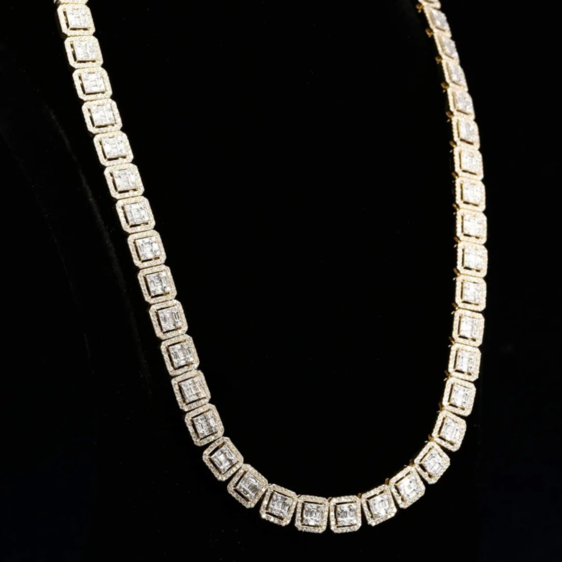 Elegant look hip hop style moissanite diamond iced out cuban chain