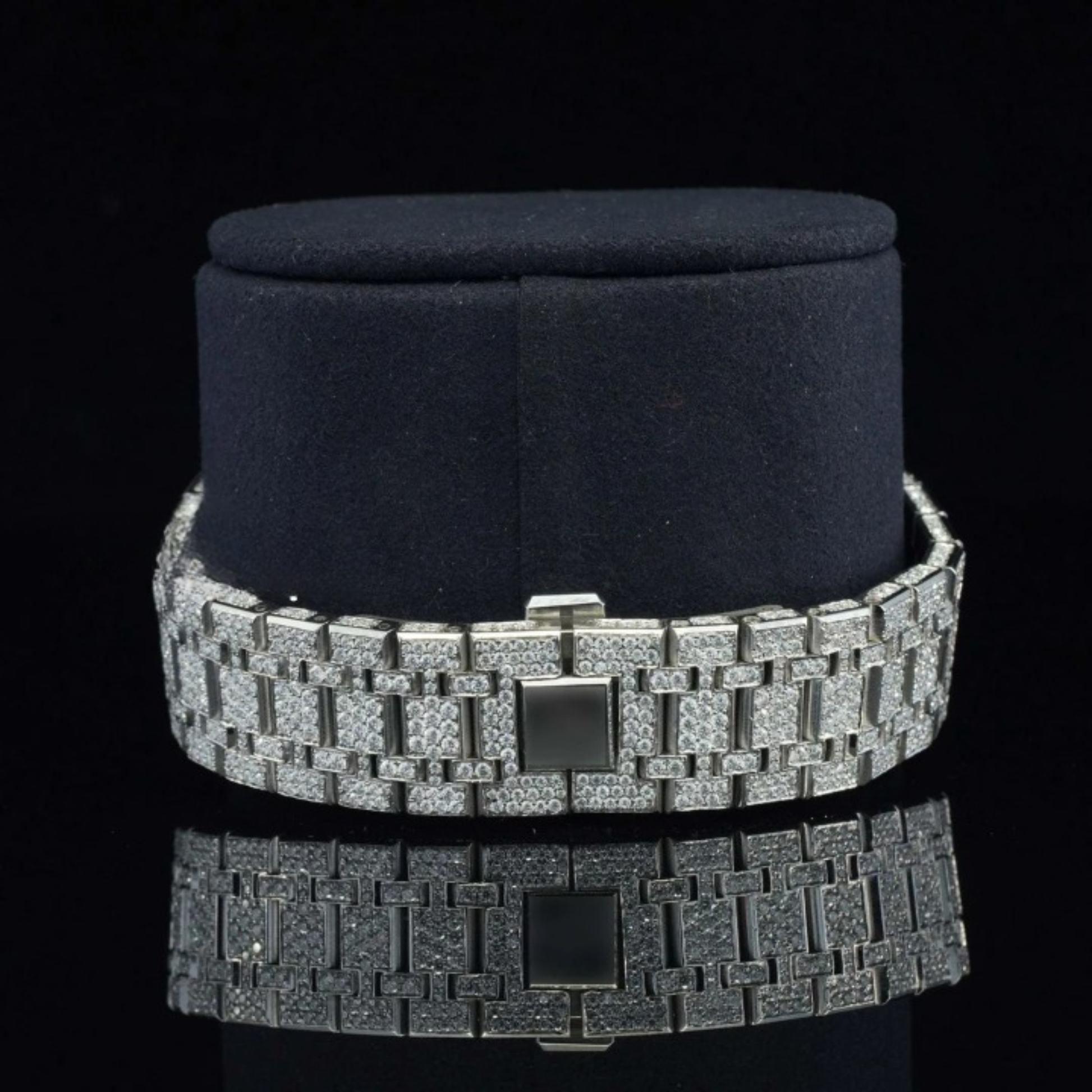 Marvellous Moissanite Diamond Watch With Swiss Automatic Movement