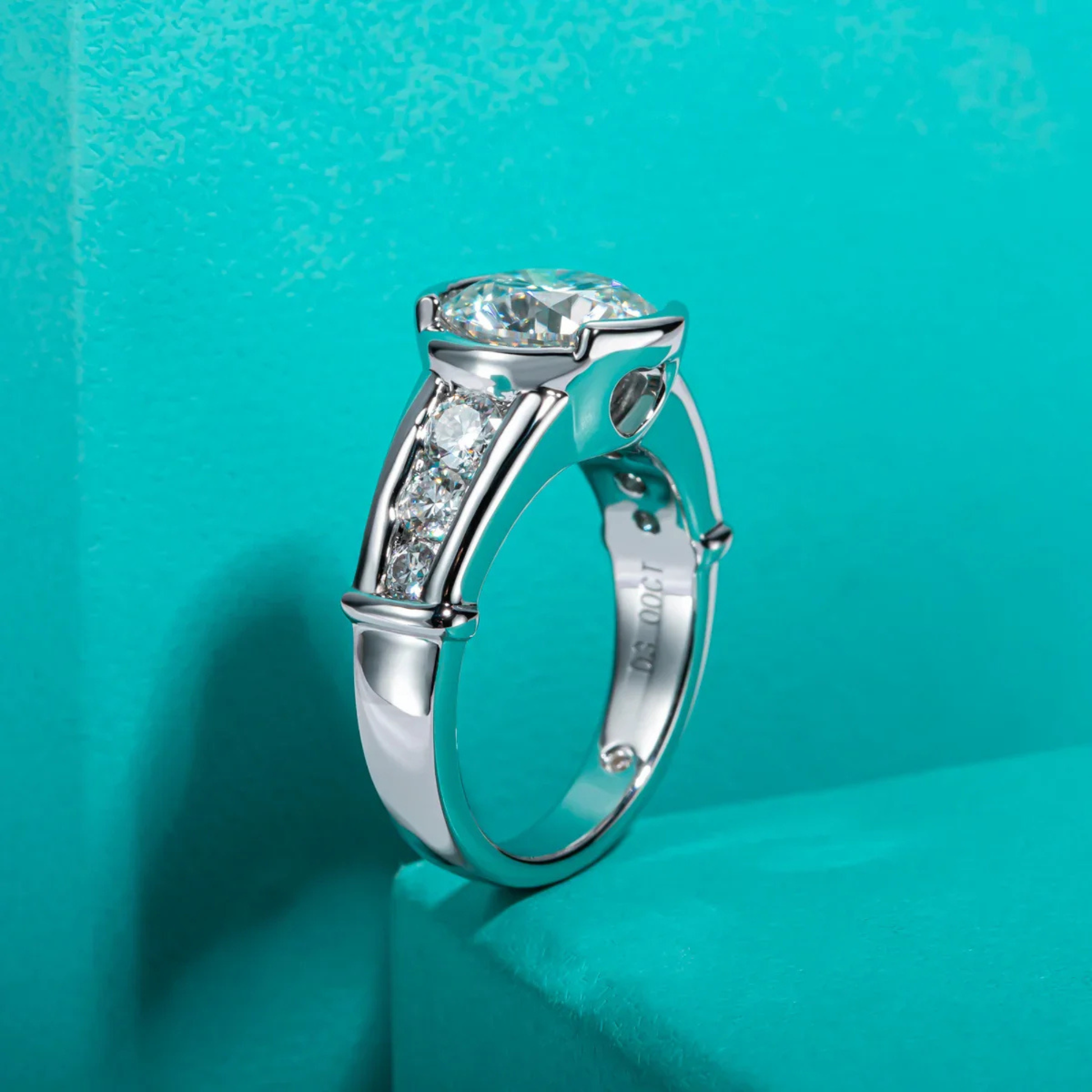 3 CT Round Cut Moissanite Engagement Ring