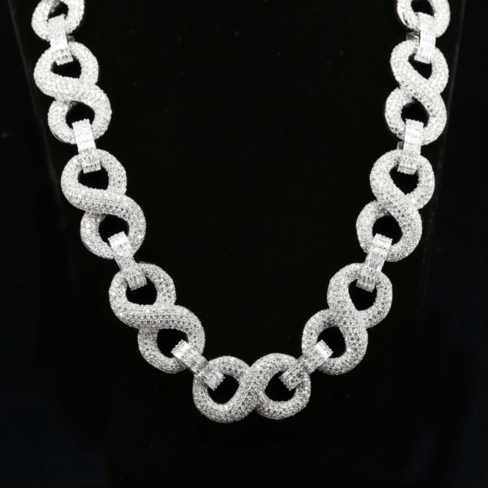 20 mm Cuban Link Chain For Men Iced Out Moissanite Diamond