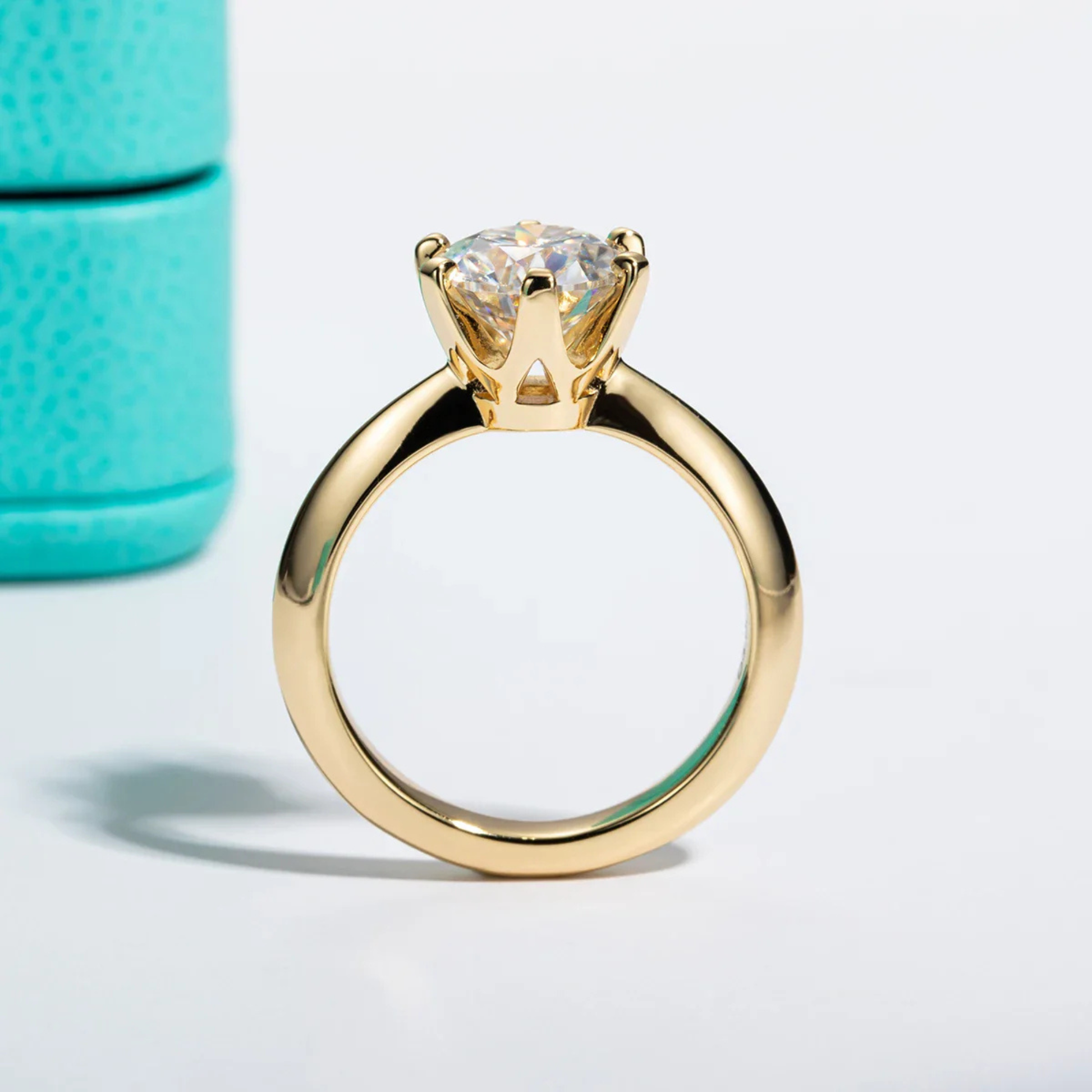 2CT/3CT Round Cut Moissanite Solitaire Ring