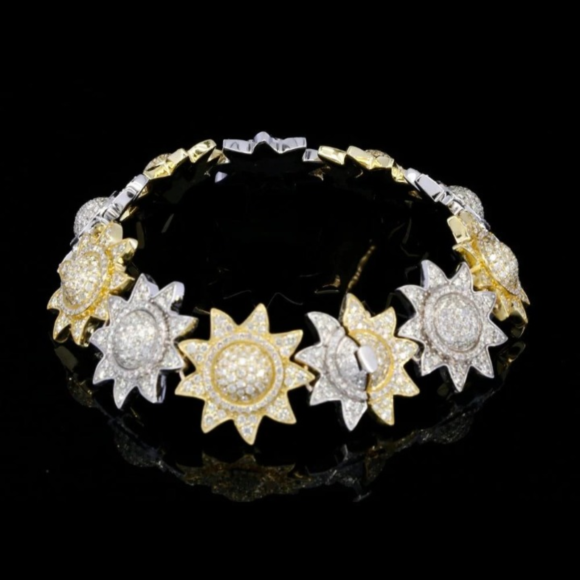 Stylish Star Shape Round Cut Moissanite Bracelets 925 Silver