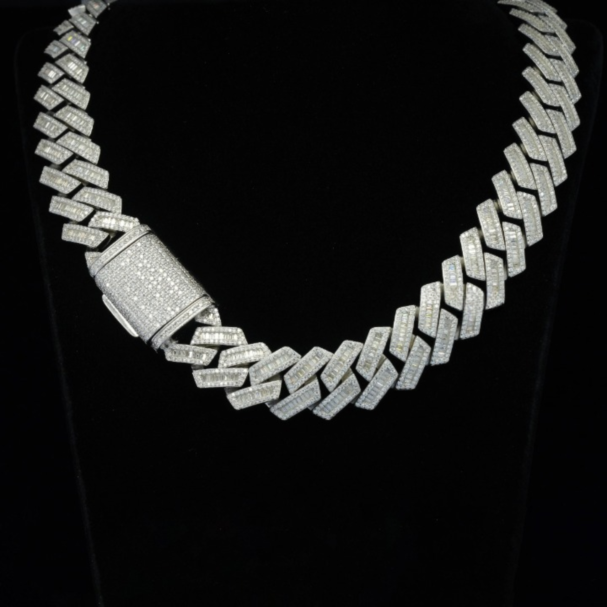 Hip hop baguette diamond iced out miami cuban link chain 20mm