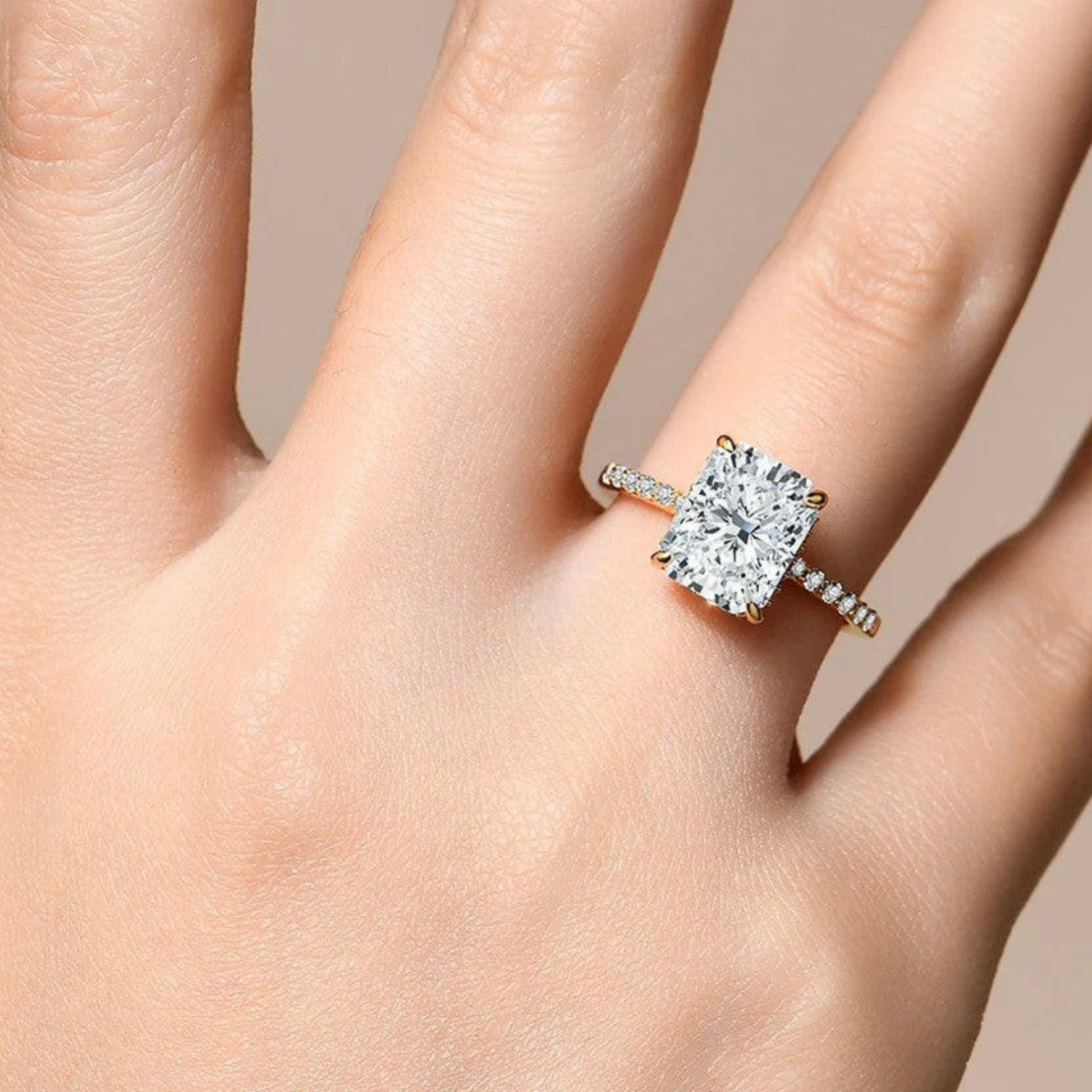 4 CT Radiant Cut Moissanite Engagement Ring