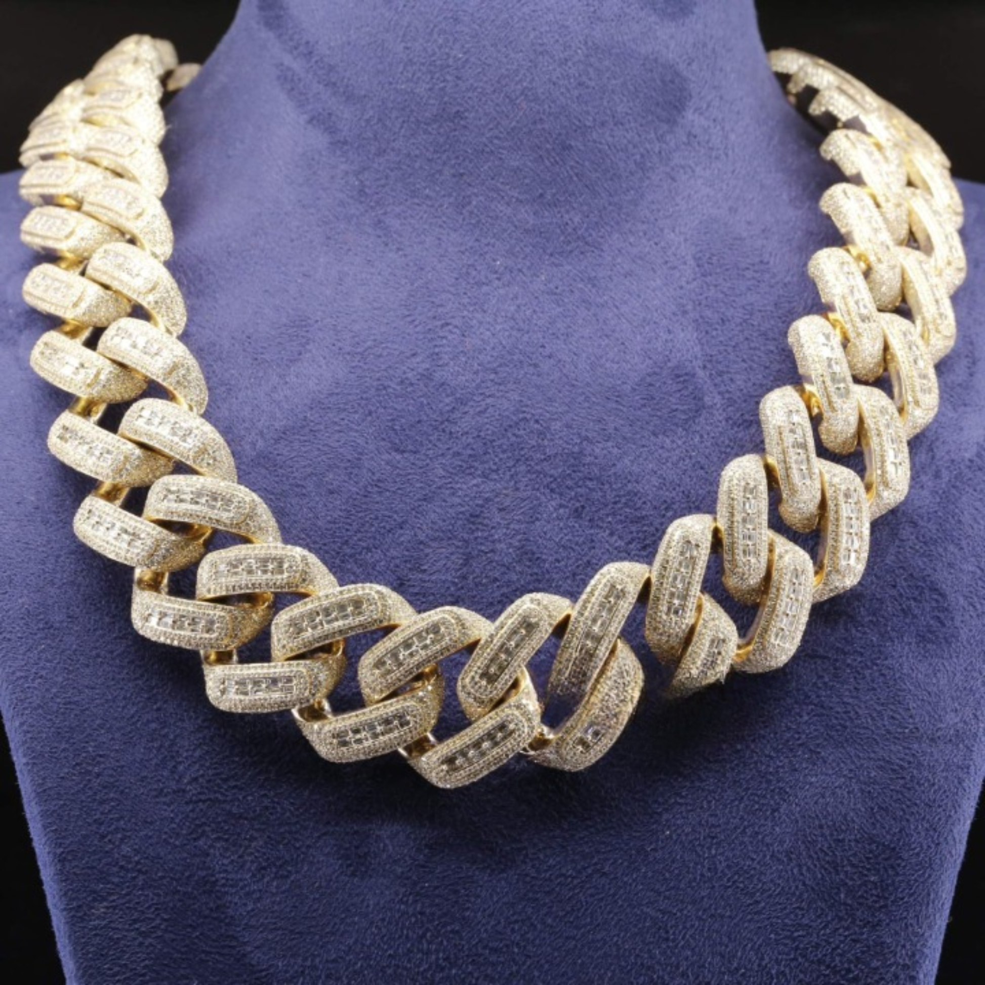 Buy Heavy Quality Hip Hop Moissanite Diamond Iced Out 22mm Cuban Chain