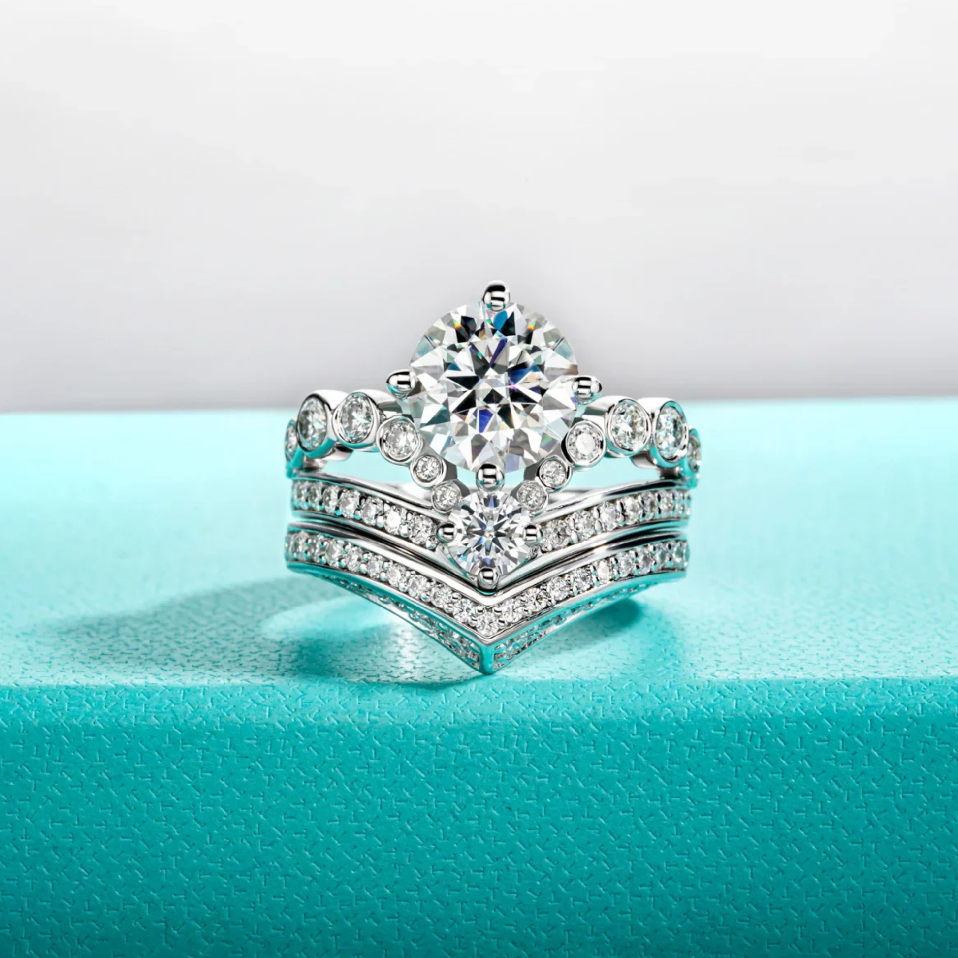 3 CT Round Cut Moissanite Engagement Ring & Set