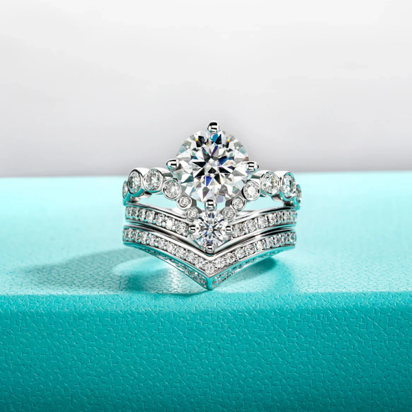 3 CT Round Cut Moissanite Engagement Ring & Set