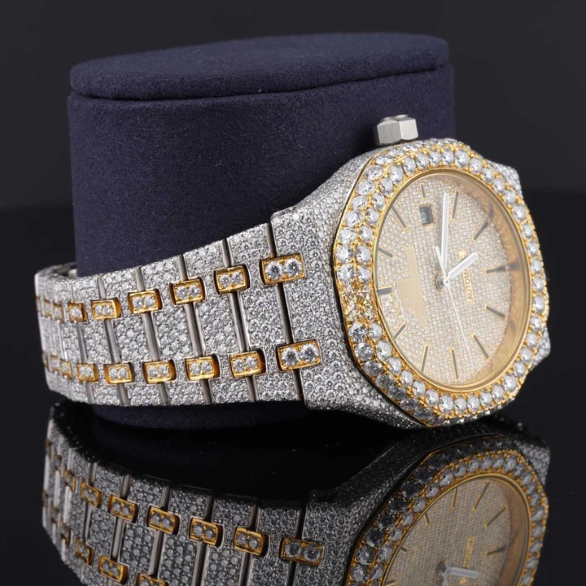 Round Dial Automatic Date Window Moissanite Watch For Men