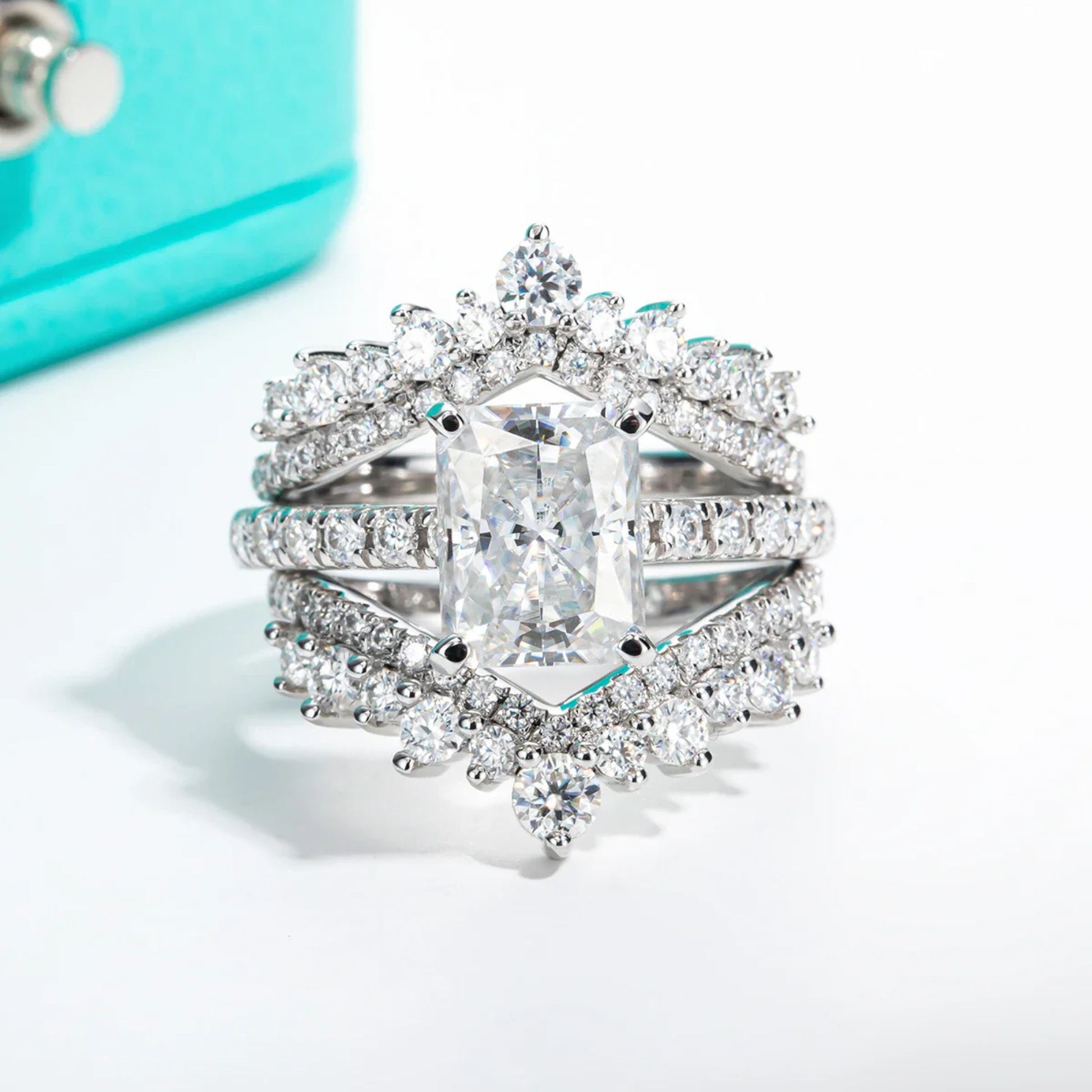 3CT D Color Radiant Cut Moissanite Engagement Ring