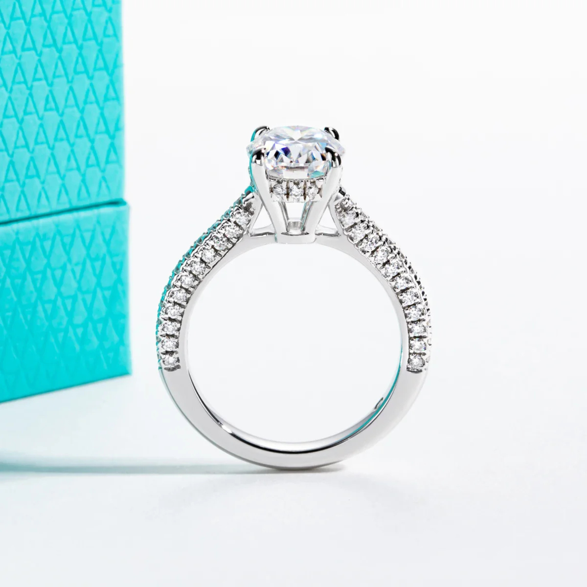3 CT Oval Cut Moissanite Engagement Ring