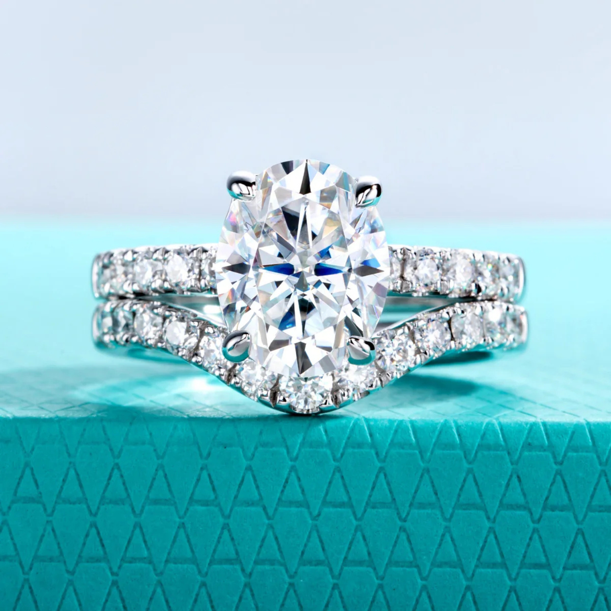 3.64 CTTW Oval Cut Moissanite Bridal Ring Set