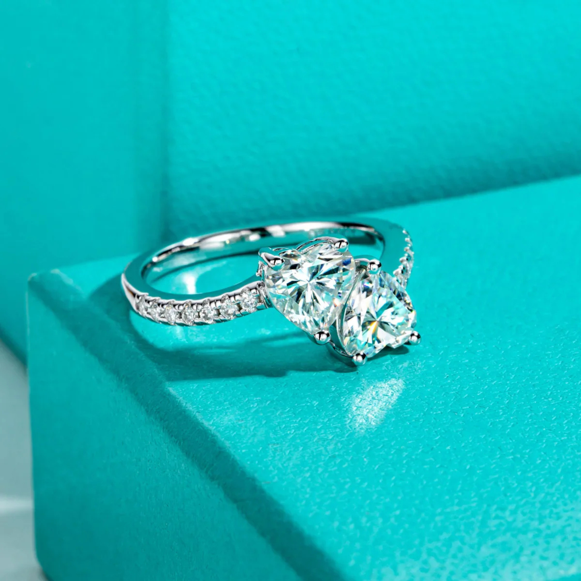 2 CT Heart Cut Twin Moissanite Engagement Ring