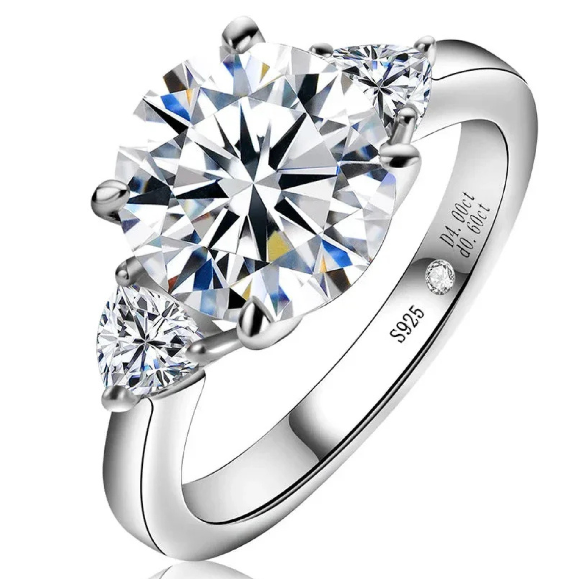 4.6 CTTW Round Cut Moissanite Engagement Ring