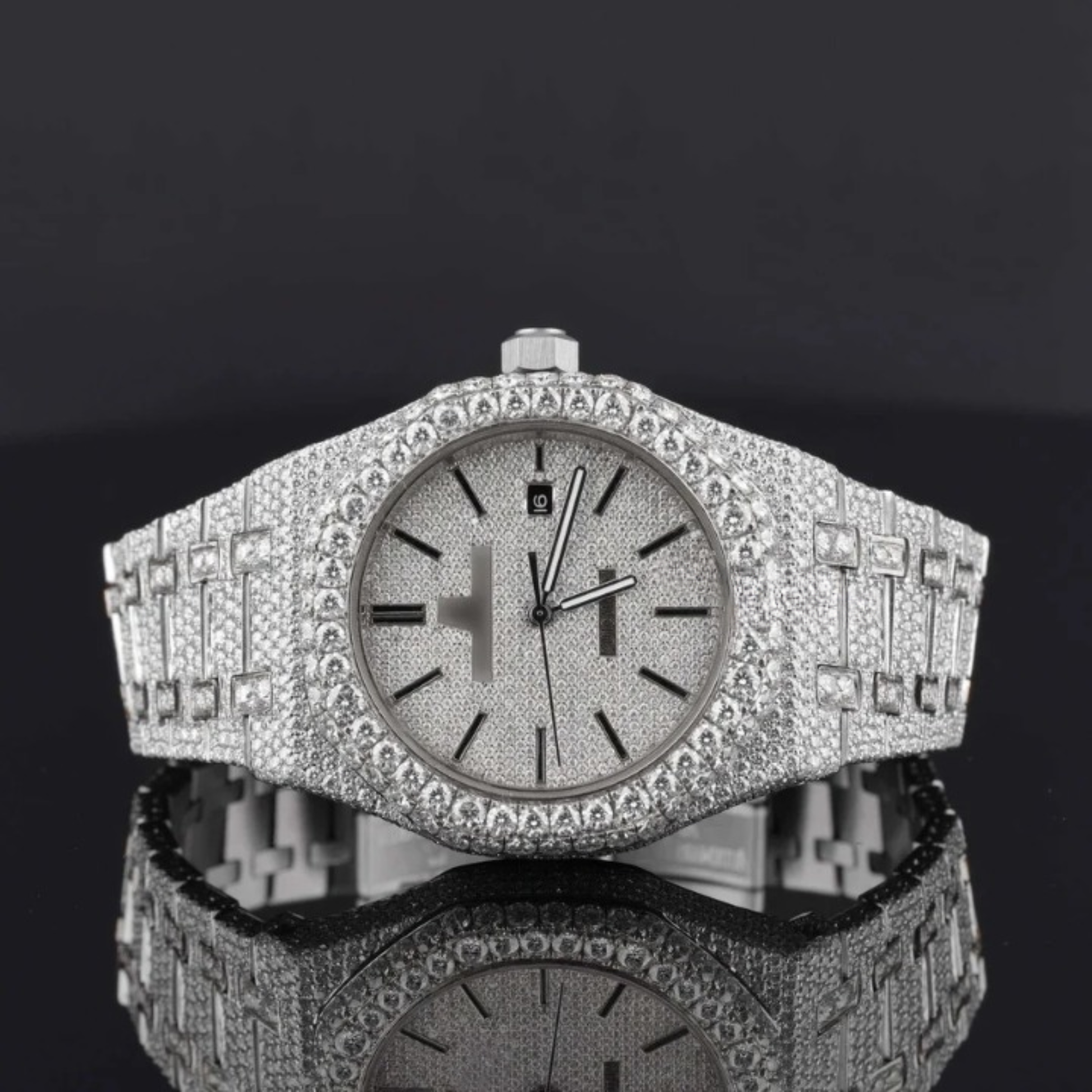 Round Dial Automatic Date Window Moissanite Watch For Men