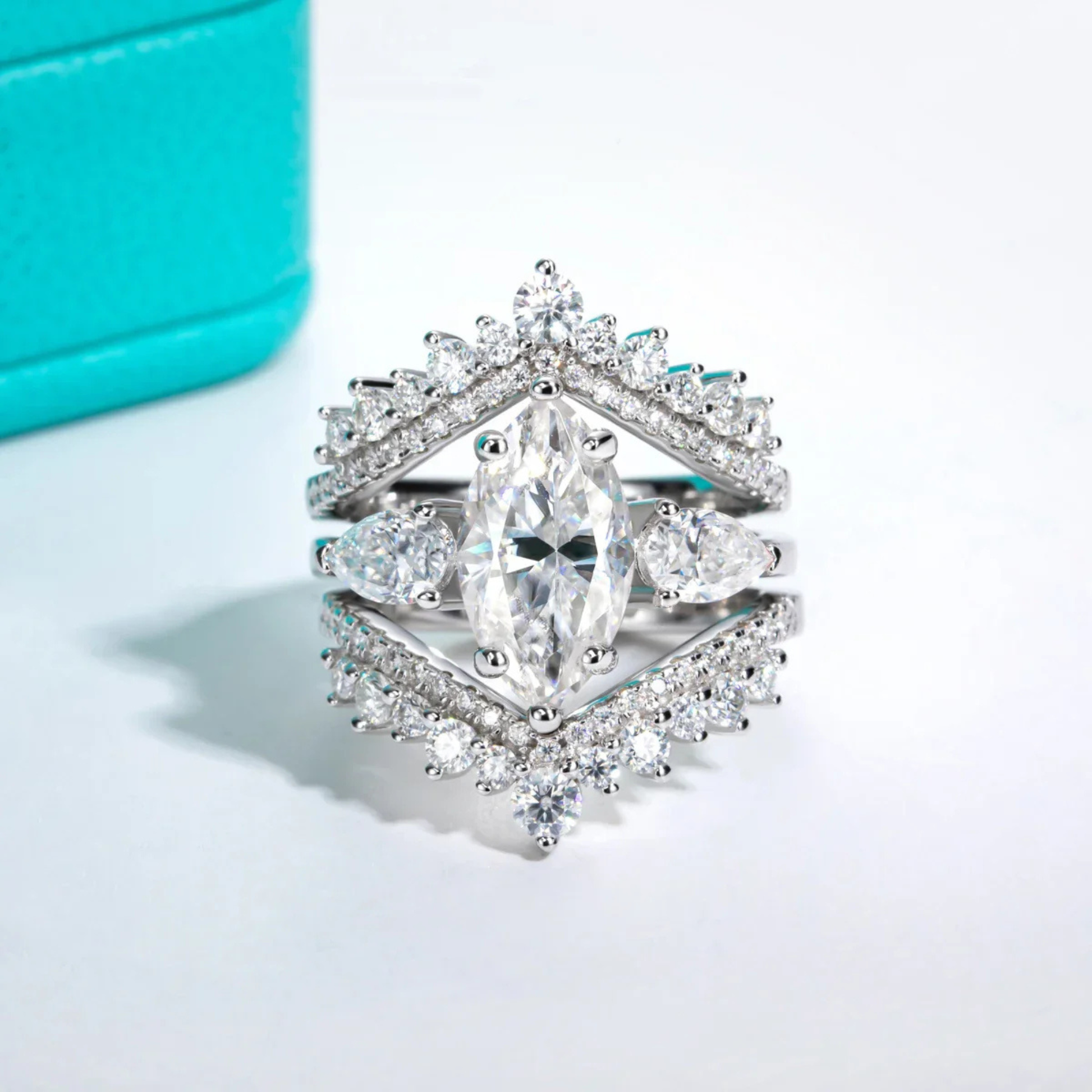 4 CTTW Marquise/Pear Cut Moissanite Engagement Ring